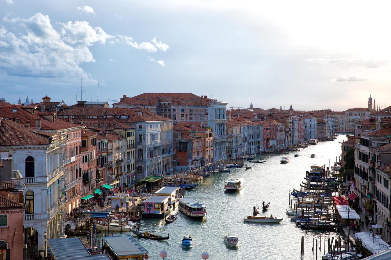 Hotel Mezzo Pozzo Venice Exterior photo